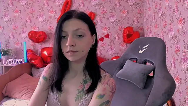 roselolly online show from February 15, 5:43 am