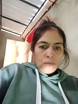 Dakary hot online show from April 22, 6:27 pm