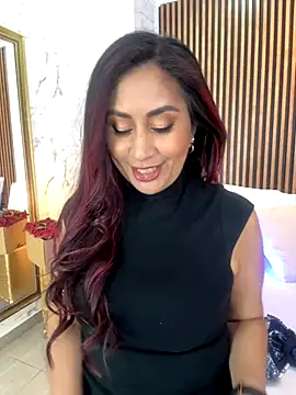 MonicaMoret online show from October 6, 12:22 pm