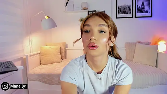 manely1 online show from November 13, 1:37 am