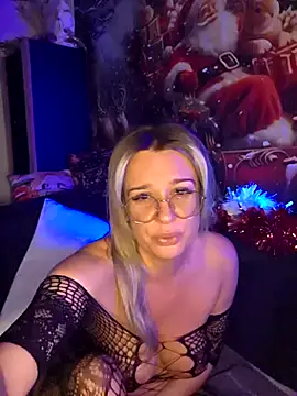 SpicyVicky online show from November 18, 5:52 am