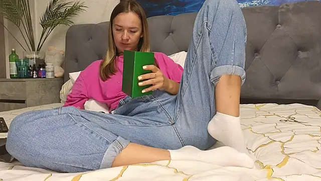 Strip-Lady online show from July 23, 2:25 pm