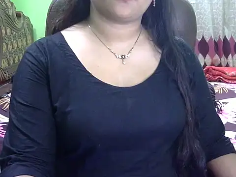 BengaliQueenStar online show from October 10, 7:19 pm