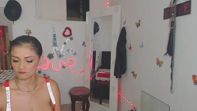 brigitht online show from November 14, 2:55 am