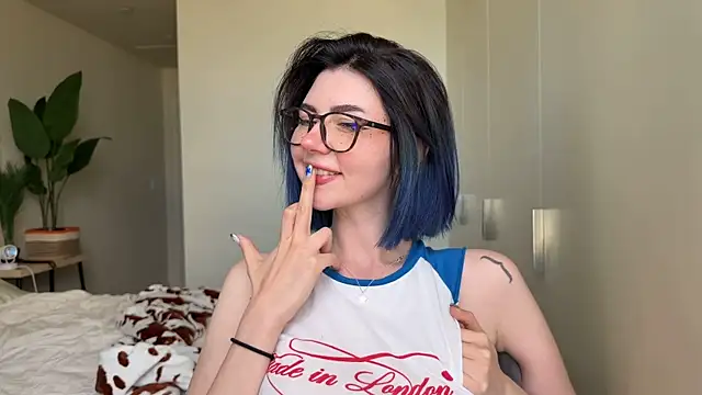  vixenp online show from June 5, 5:41 pm
