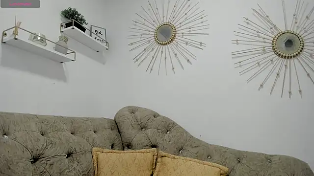 Miah BigBoobs online show from October 10, 9:41 pm