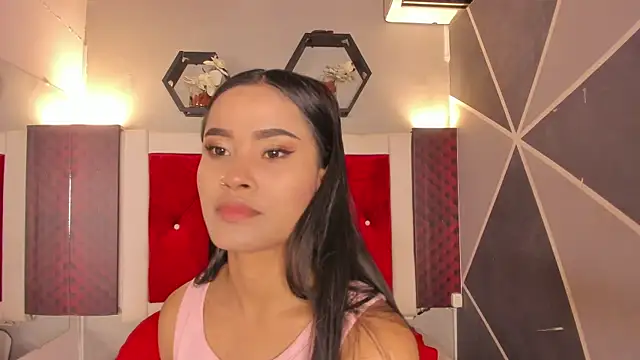 Karoll014 online show from April 13, 12:28 pm