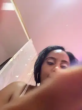 AlisonHoot69 online show from May 21, 2:53 am