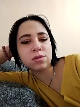 Gussie Bridie online show from October 10, 4:50 am