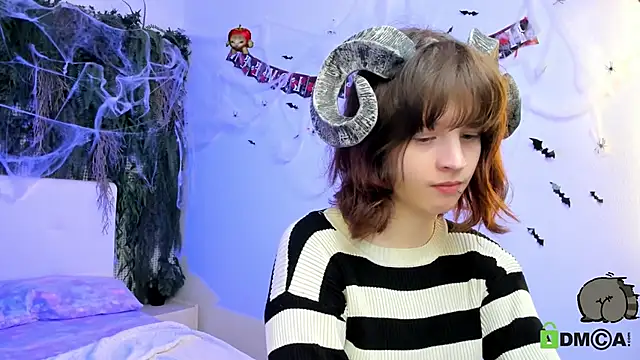 Alina Mills online show from October 27, 8:54 am