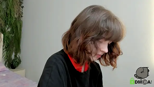 Alina Mills online show from October 16, 7:44 am