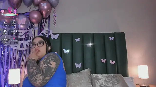 juicy led  online show from March 11, 11:14 am