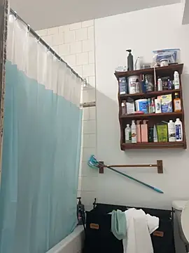 Goddess Nafeesha online show from March 10, 8:57 pm