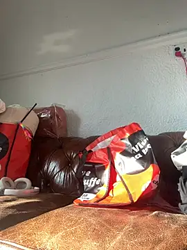 Goddess Nafeesha online show from April 22, 9:56 pm