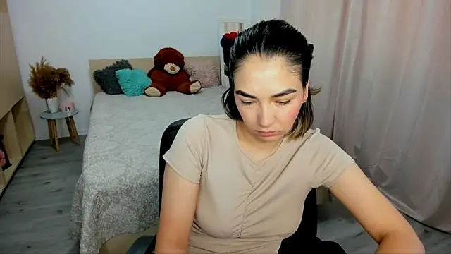 Alexa Dolly12 online show from June 11, 8:11 am