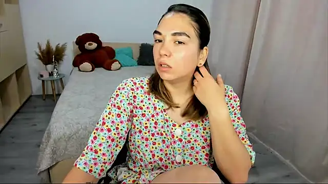 Alexa Dolly12 online show from October 15, 8:17 am