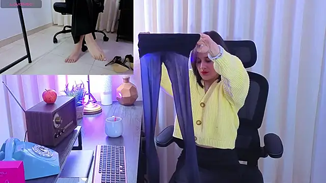 Alice milf  online show from April 16, 12:05 pm