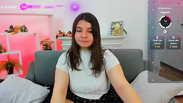 Snapshot of Viola__Shy chatting on September 15, 9:44 pm Viola Shy online show from September 15, 9:44 pm