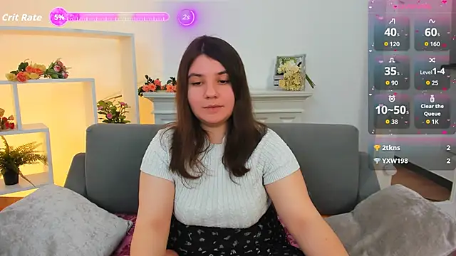 Snapshot of Viola__Shy chatting on September 20, 9:24 pm Viola Shy online show from September 20, 9:24 pm
