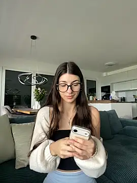 Wildberry  online show from April 16, 6:57 am