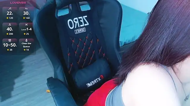 Lin SiYee online show from March 4, 12:23 pm