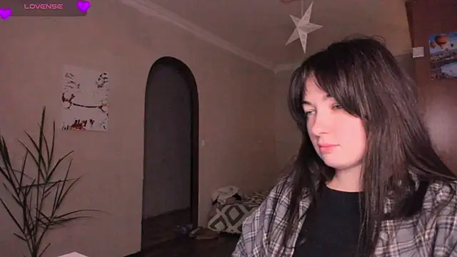 cClandesTina online show from March 12, 9:50 pm