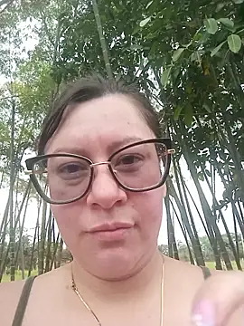 Chanelll Taylorr  online show from April 3, 2:37 pm