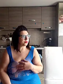 carolyne2023 online show from March 4, 9:16 am