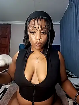 Queen-Chocolate online show from October 26, 11:33 pm