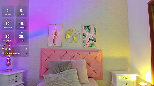 Ginger Violetta  online show from September 14, 7:45 pm