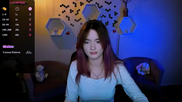 liana kisses online show from September 26, 8:06 pm