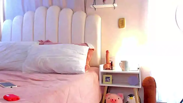 martinaaricci online show from September 14, 3:32 pm