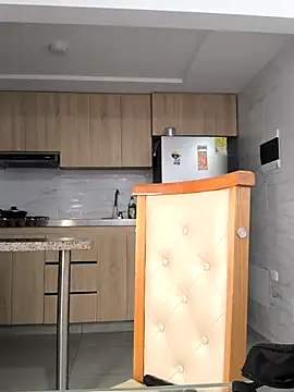 bigboobsrose1 online show from February 2, 10:42 pm