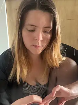 Nina blain online show from March 22, 12:33 pm