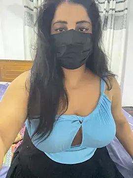 NOORA-GIRL online show from April 14, 1:05 am