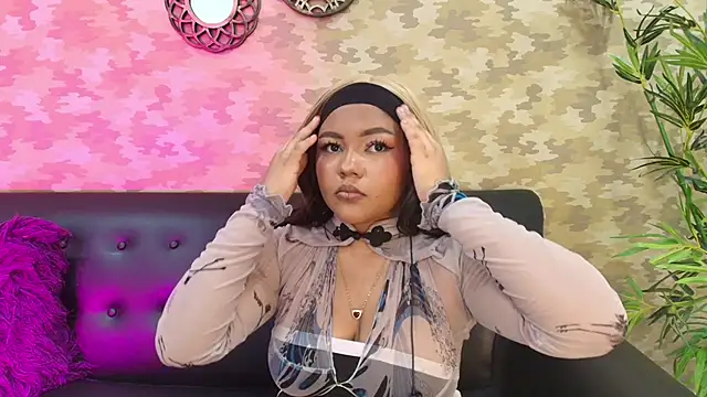 cherry chel online show from November 6, 7:42 pm