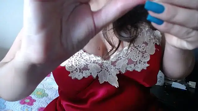 KAROLCANDY online show from May 12, 8:26 pm