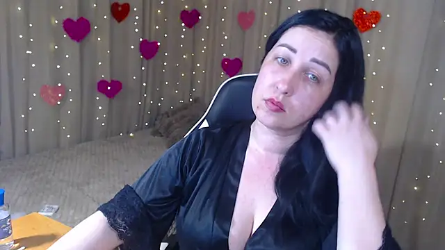 JillStevens online show from March 30, 12:10 am