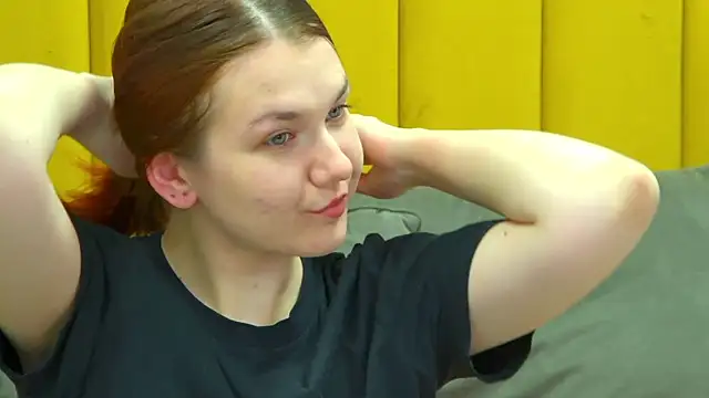 LessySmith online show from February 20, 4:08 pm