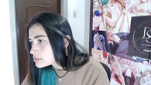 Nylaahh  online show from October 13, 8:11 pm
