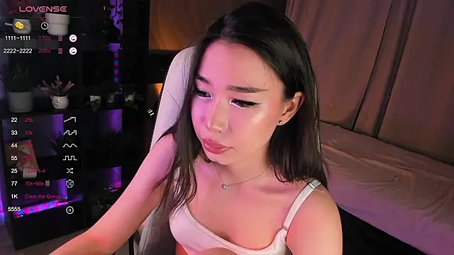 Snapshot of sensualily chatting on October 11, 2:31 pm sensualily online show from October 11, 2:31 pm