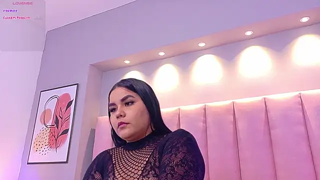 KeilyRoss online show from October 24, 8:49 pm