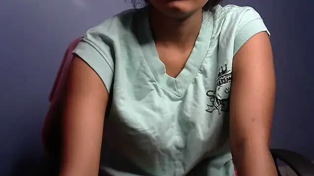 shrishtiGill online show from February 19, 7:35 pm