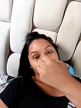 SamaraJay1 online show from April 18, 7:07 pm