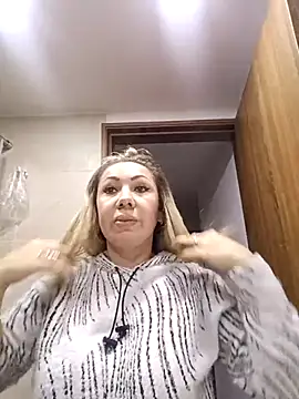 coral smitth online show from December 20, 10:14 pm