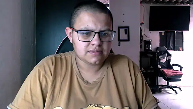 tatsumi nao online show from January 11, 1:16 pm