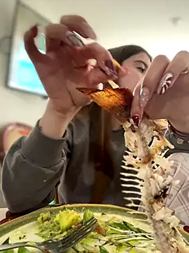 Cloew Marz online show from December 21, 6:34 pm