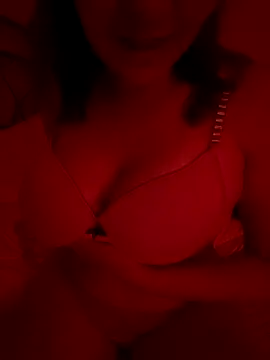 lolitalamasbonita01 online show from October 24, 12:50 am