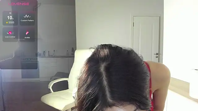 mindi misery online show from July 10, 4:40 pm