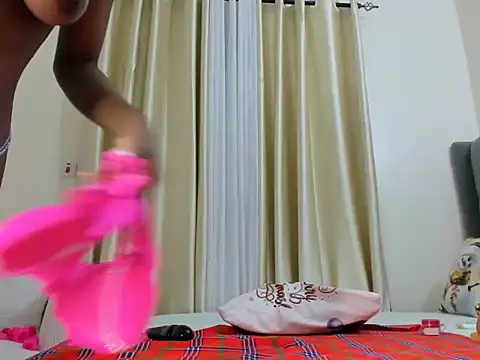 dolly booty online show from May 30, 7:17 am